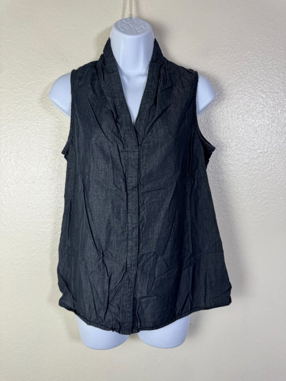 Nau Womens Chambray Sleeveless Organic Cotton Tencel Top Size Medium Indigo Blue